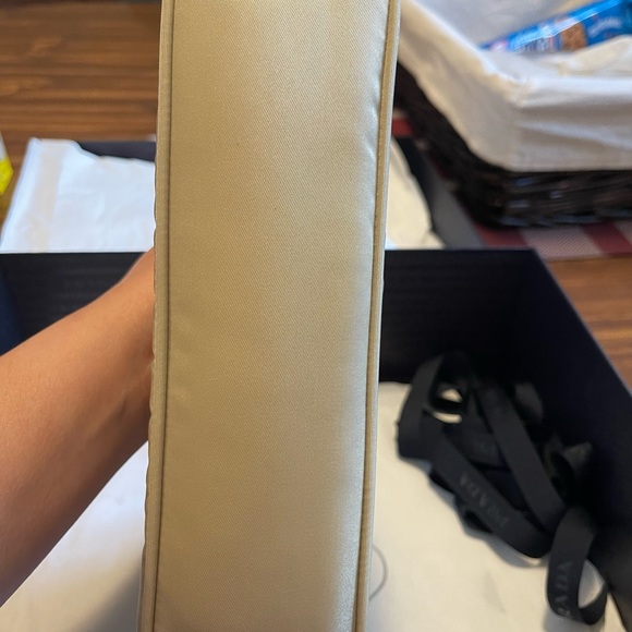 Prada reedition 2000 mini bag - Picture 3 of 5